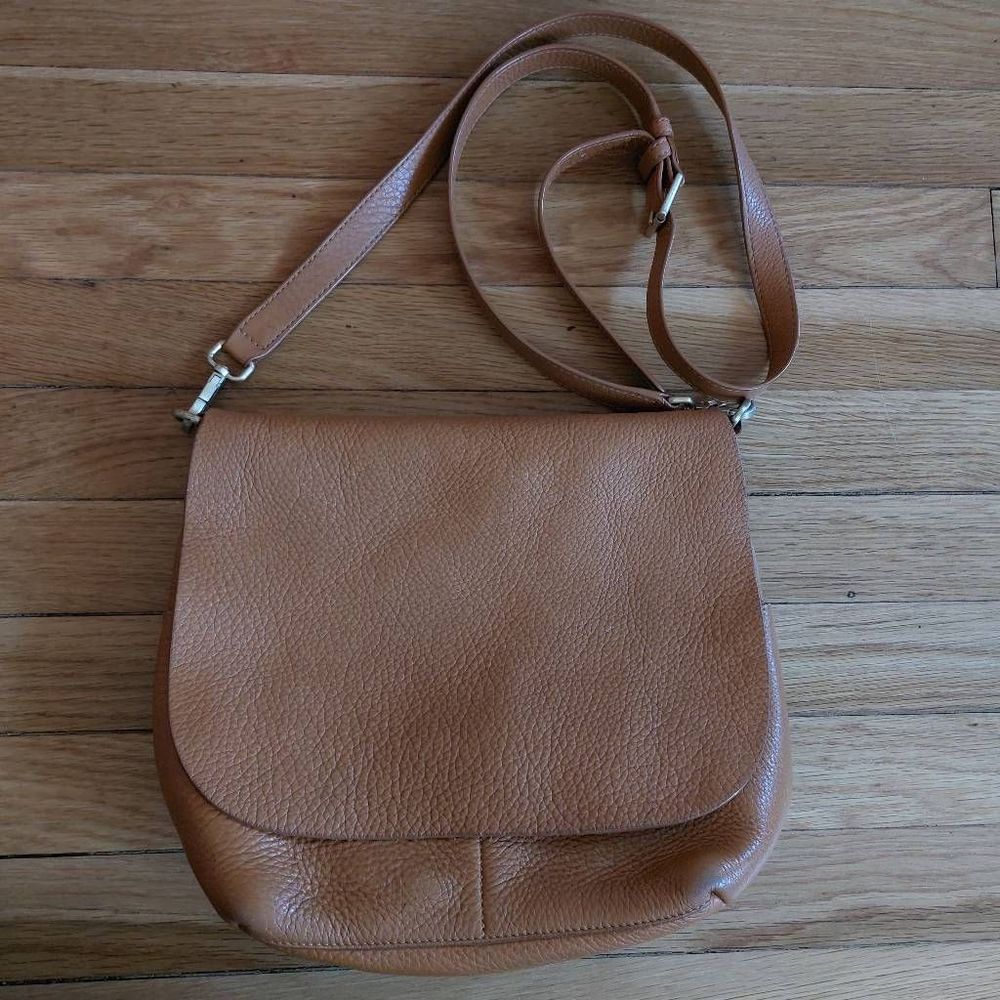 GiGi New York Andie Leather Crossbody Bag